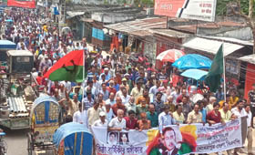 মেহেরপুর বিএনপির বর্ণ্যাঢ্য র‌্যালী অনুষ্ঠিত