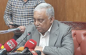 ঢাকার রাস্তাঘাট বন্ধ করব না:স্বরাষ্ট্রমন্ত্রী