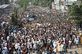 জামায়াতর সমাবেশে কর্মীদের ঢল