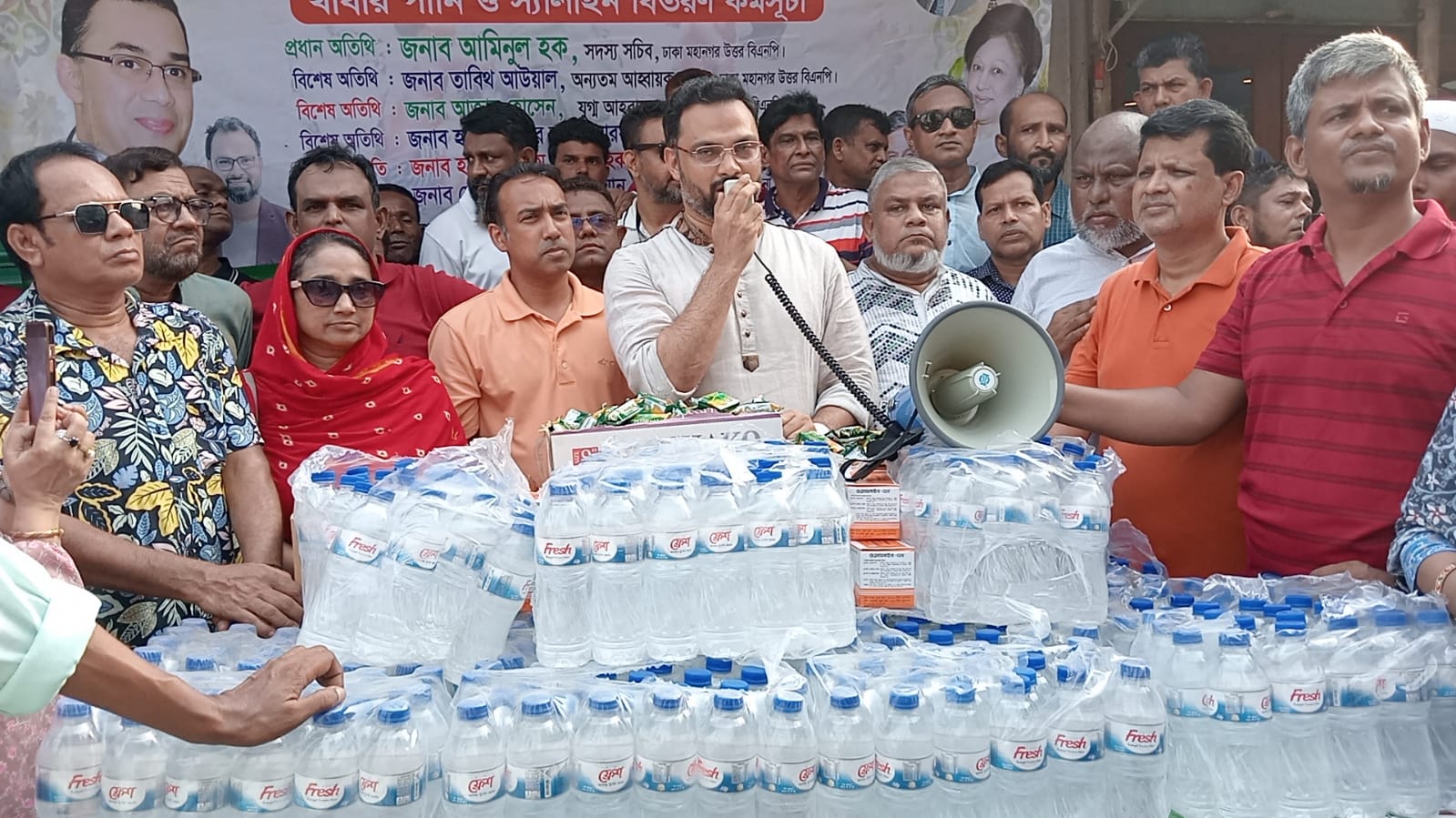 'দেশকে চরম অন্ধকারে নিয়ে গেছে সরকার'