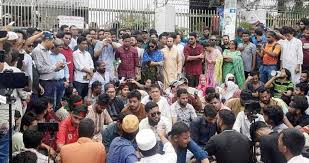 বিএনপিপন্থি উপদেষ্টা বের করে দেওয়ার দাবি নাসীরুদ্দীনের