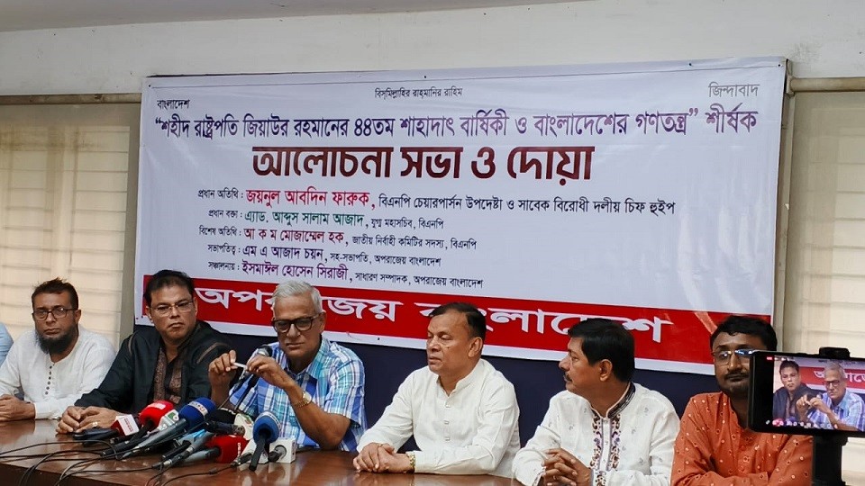 নির্বাচন দিতে নয় মাস লাগবে কেন, প্রশ্ন ফারুকের