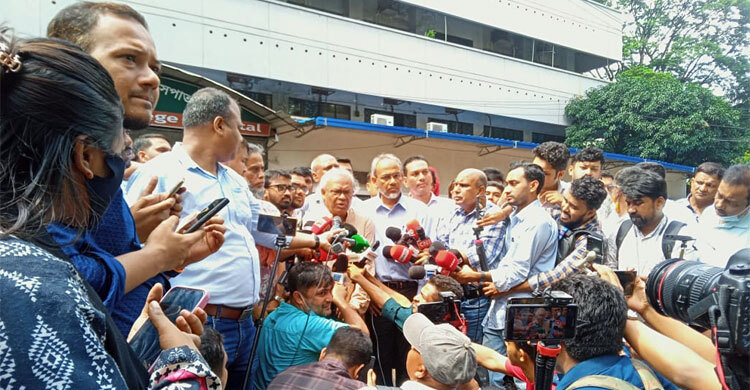 জিএম কাদেররা রাজনীতি করেন কীভাবে,প্রশ্ন রিজভীর