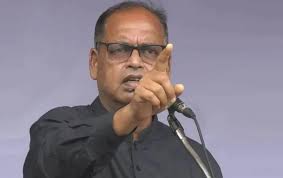 ঐক্যবদ্ধ হয়ে অপশক্তিকে প্রতিরোধ করতে হবে : দুদু