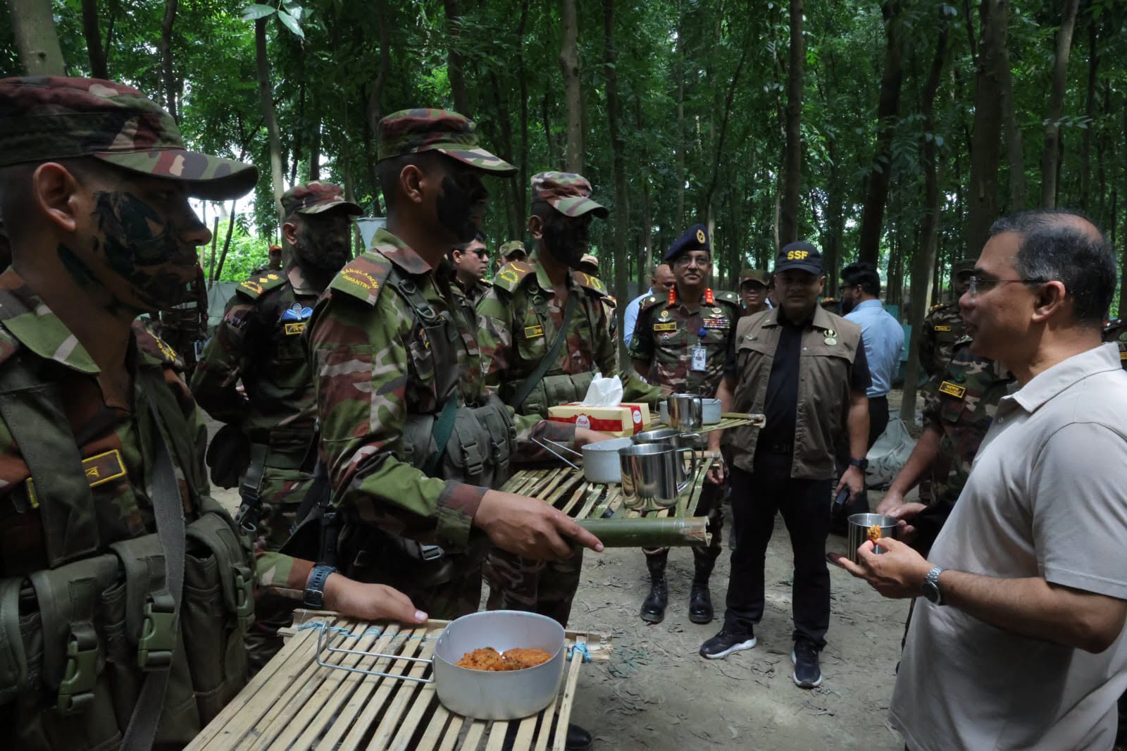 জনগণ সেনাবাহিনীর ওপর গভীর আস্থা রাখে: প্রধানমন্ত্রী