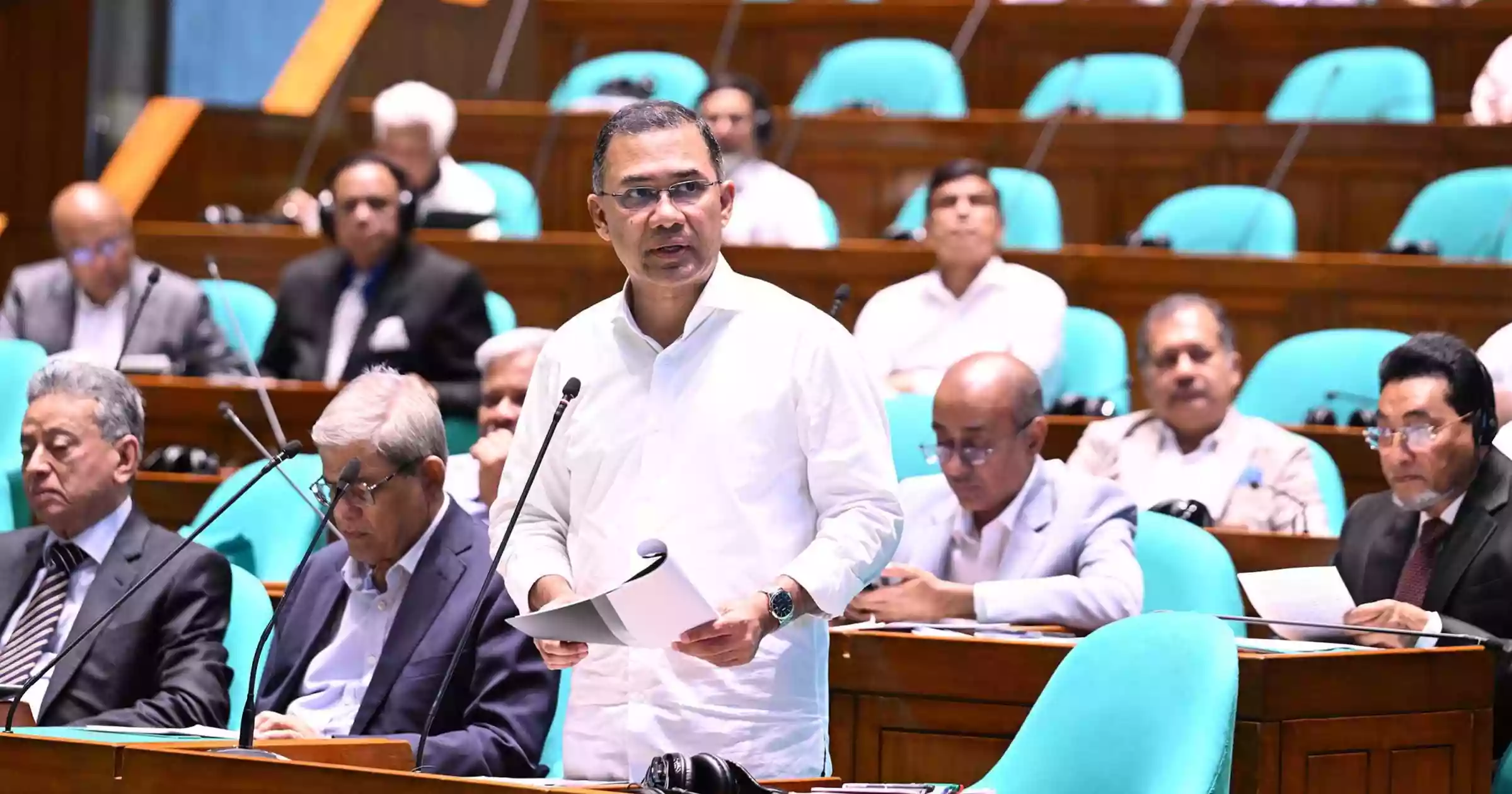 জাতীয় ঐক্যের ডাক দিলেন প্রধানমন্ত্রী