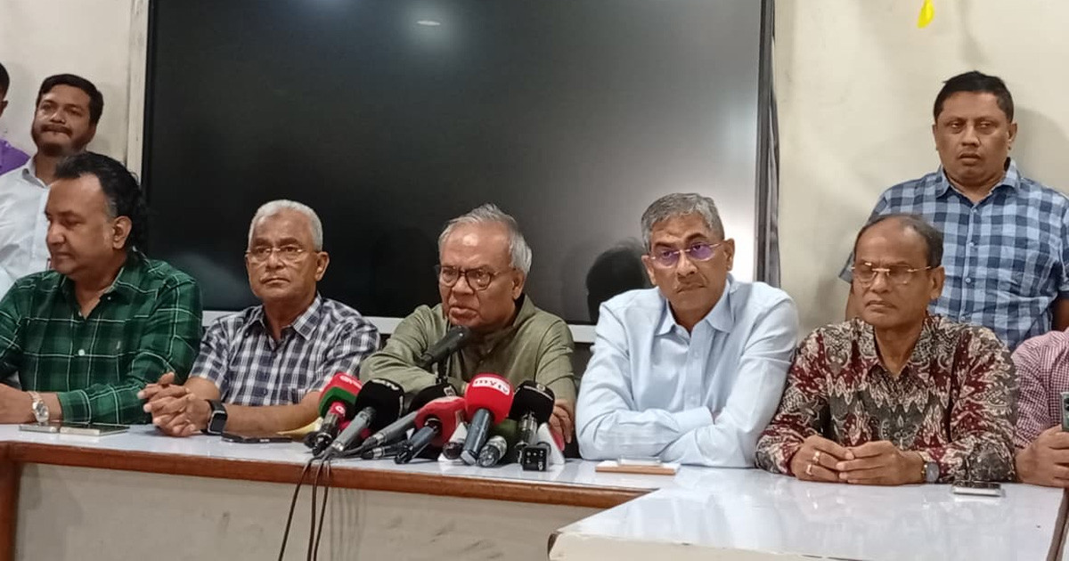 বাংলাদেশে জ্বালানি তেলের দাম এখনও কম:রিজভী